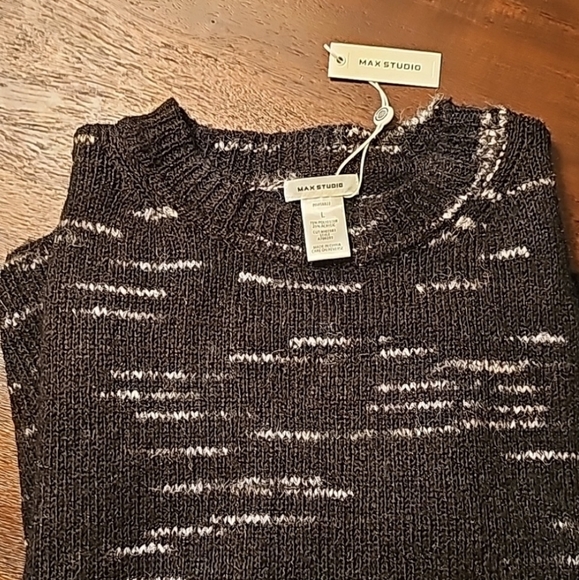 FLASH SALE❗️Giftable Max Studio Knit Pullover Sweater NWT - Picture 2 of 4